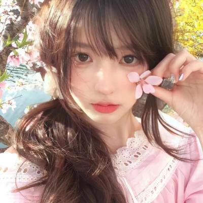 战火中的小狐狸